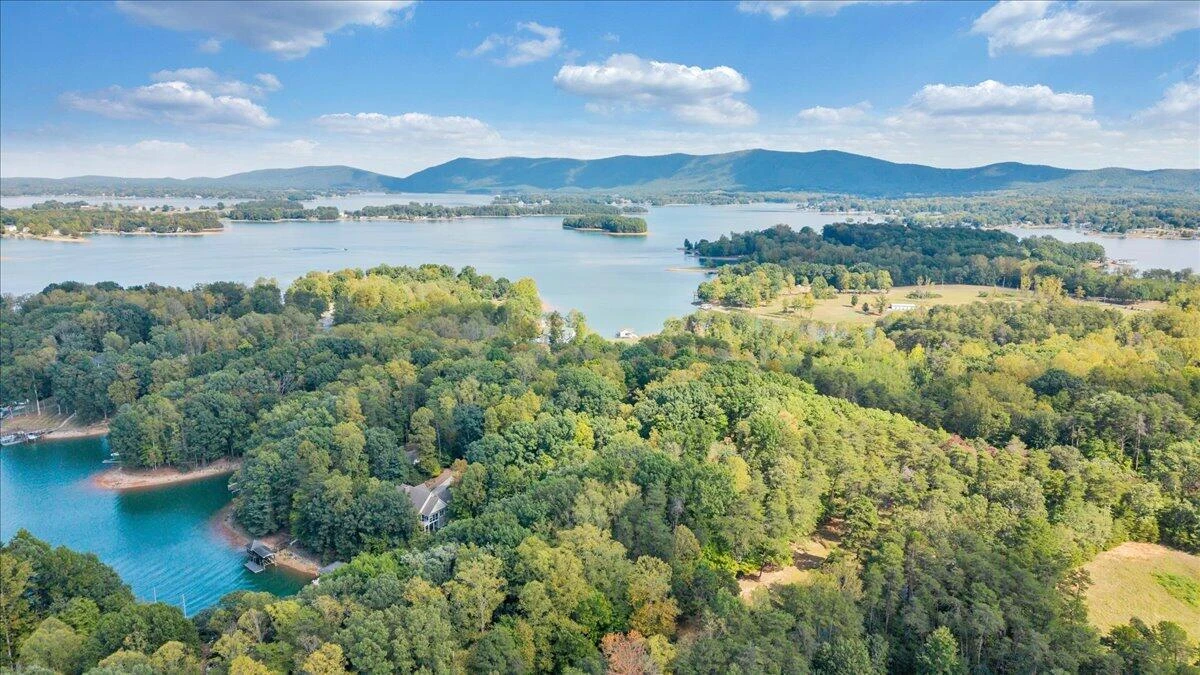 3217 Dillards Hill RD - Photo 5