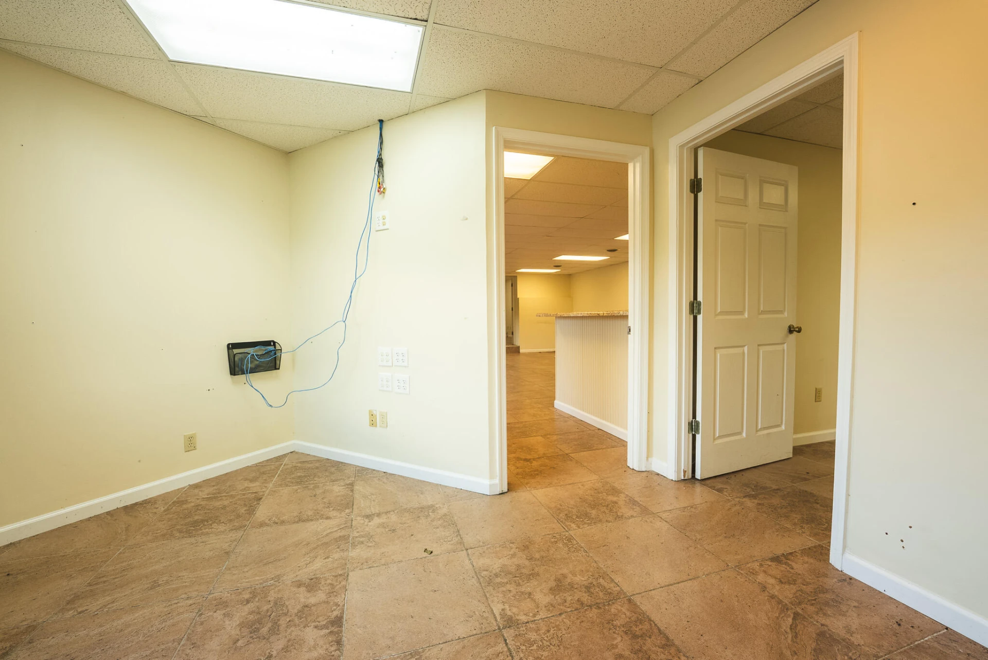 690 N Franklin ST - Photo 21