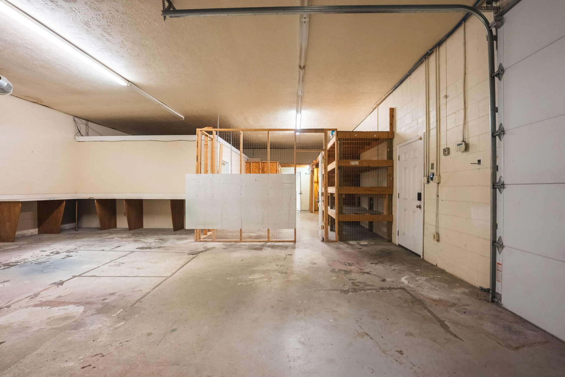 690 N Franklin ST - Photo 34