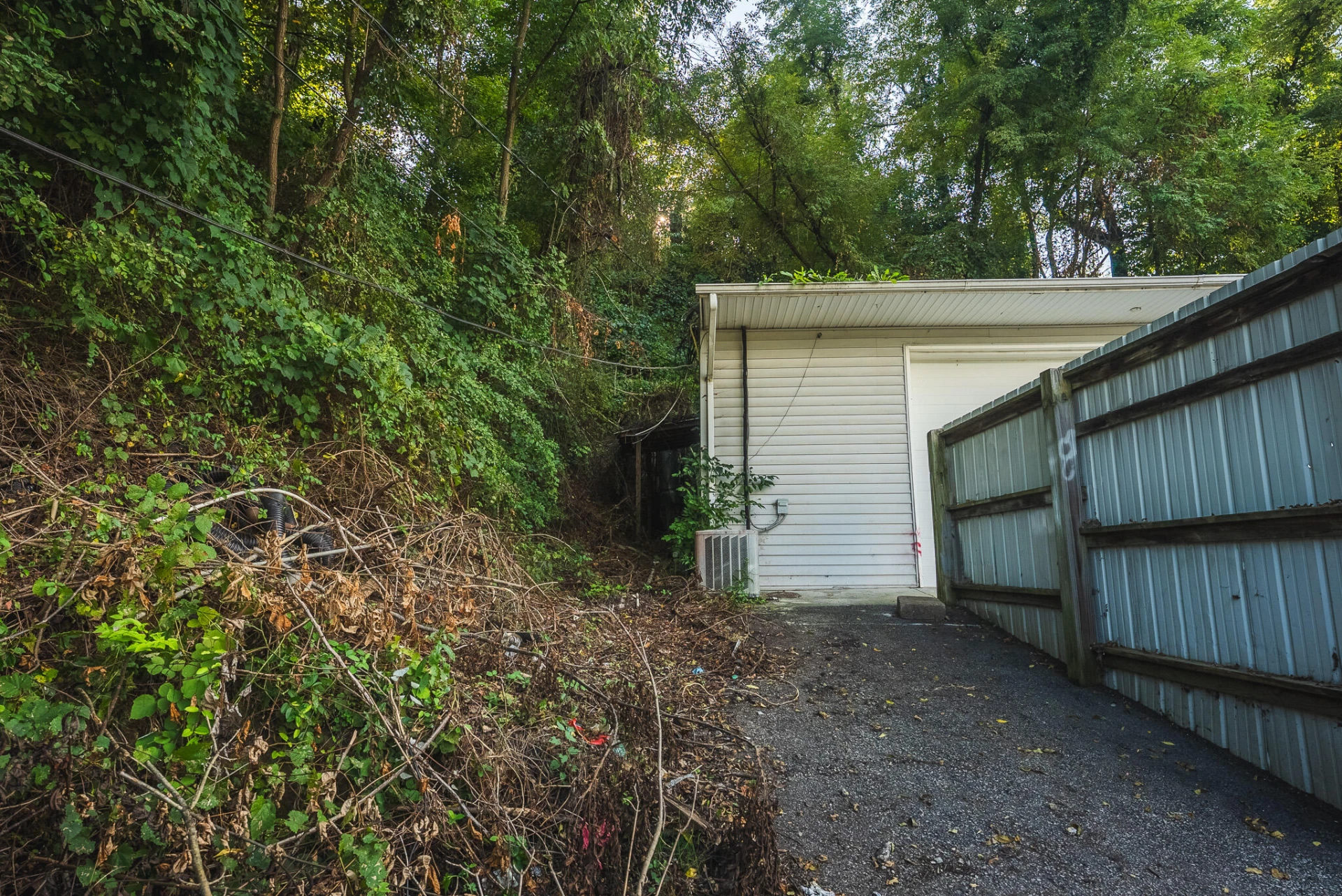 690 N Franklin ST - Photo 41