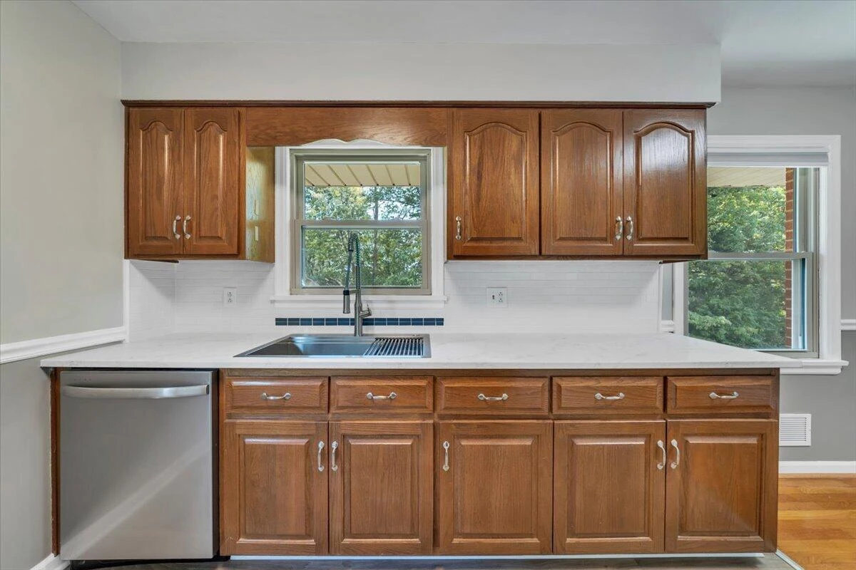 2409 Rollingwood DR - Photo 11