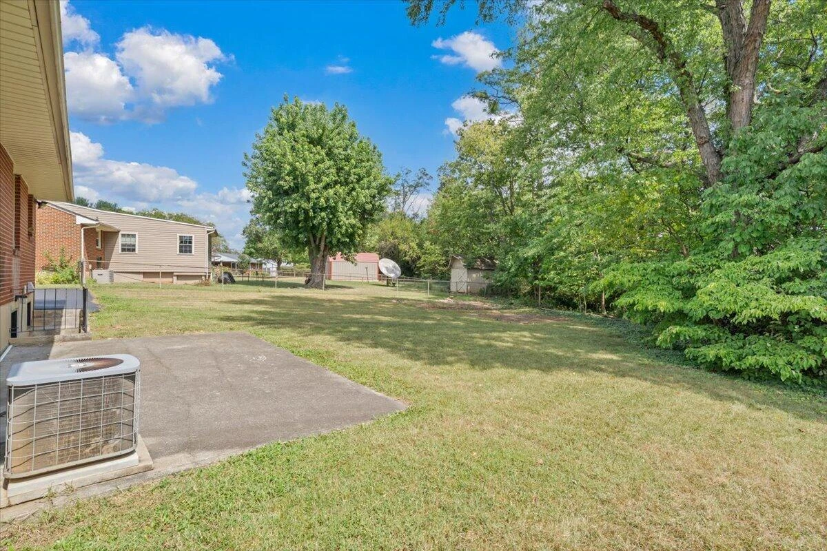 2409 Rollingwood DR - Photo 35
