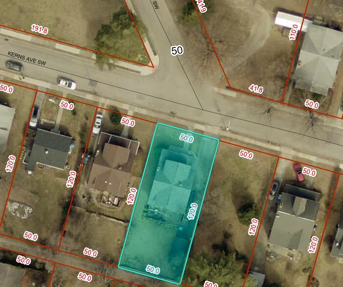 1226 Kerns AVE SW - Photo 5