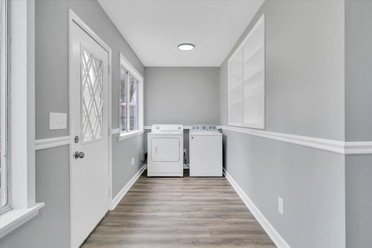 1226 Kerns AVE SW - Photo 20