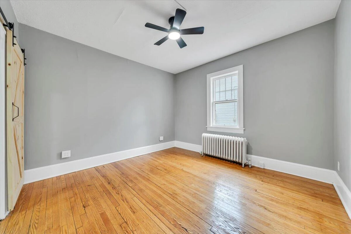 1226 Kerns AVE SW - Photo 25