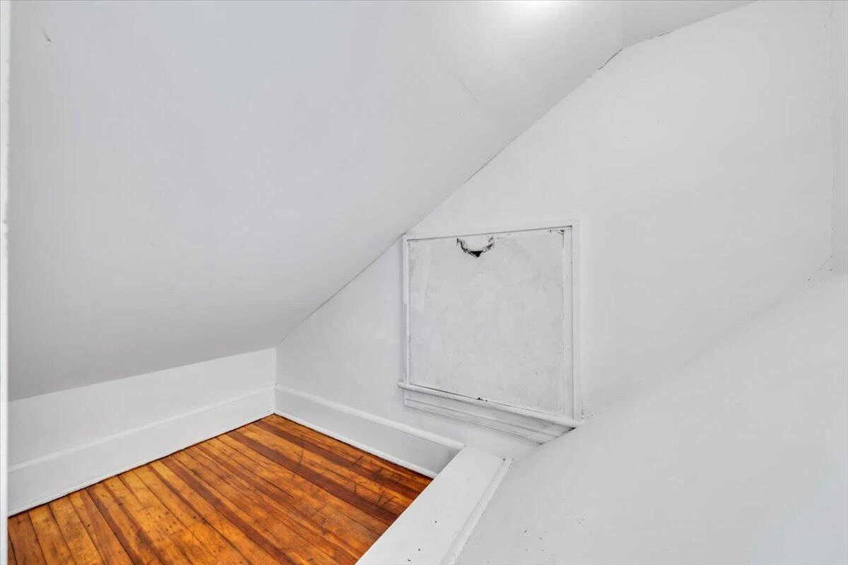 1226 Kerns AVE SW - Photo 33
