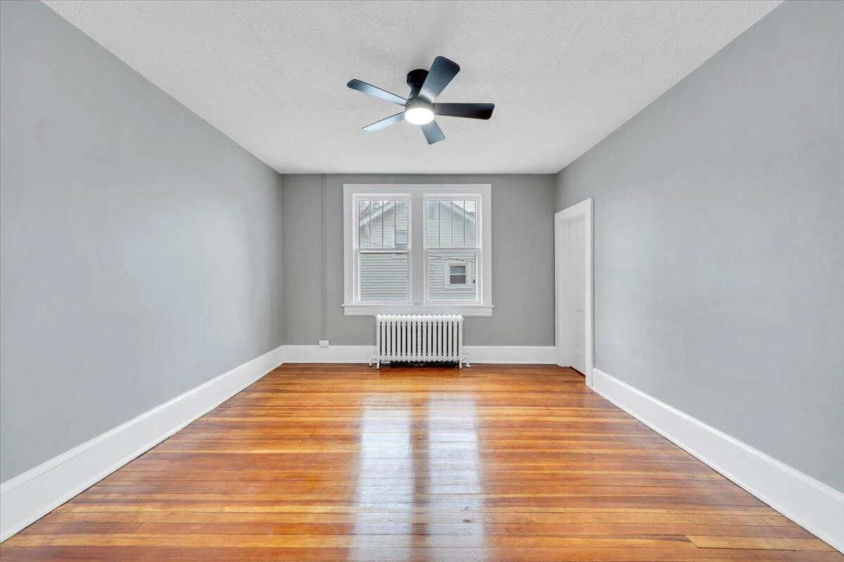 1226 Kerns AVE SW - Photo 35