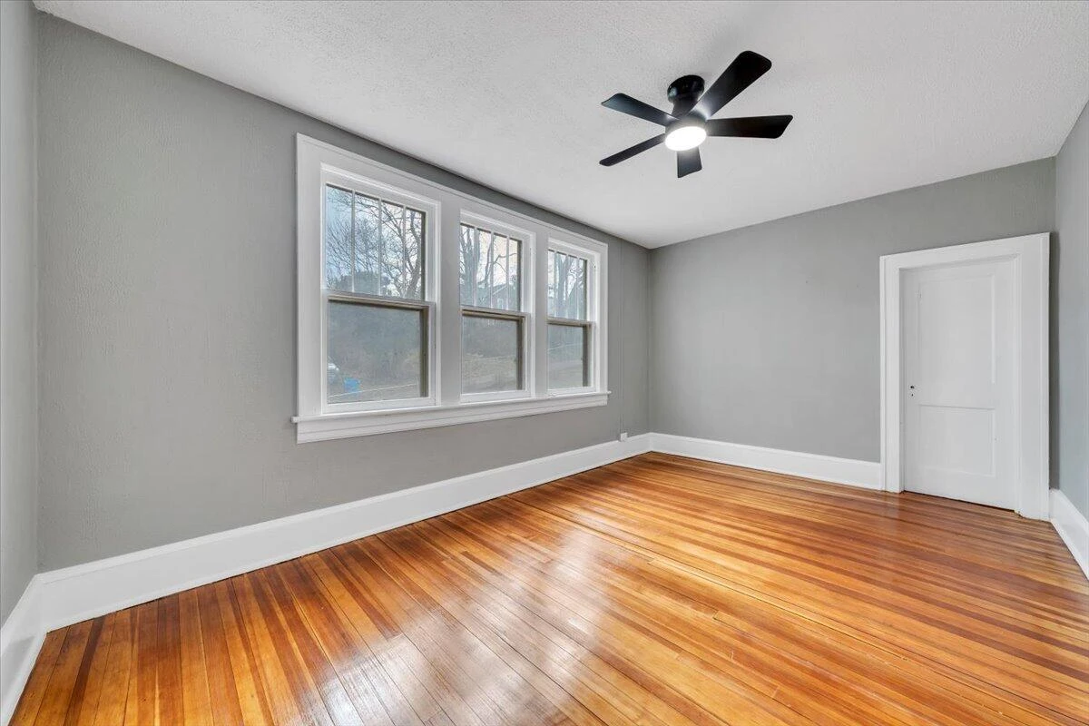 1226 Kerns AVE SW - Photo 41