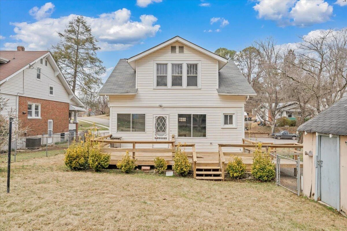 1226 Kerns AVE SW - Photo 45