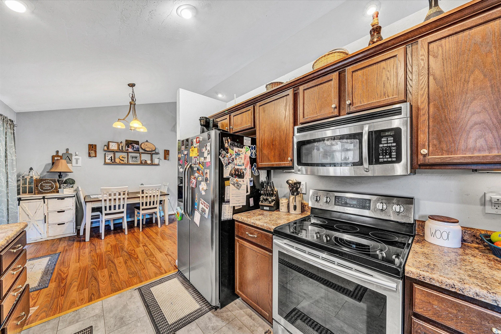 1647 Millbrook ST - Photo 11