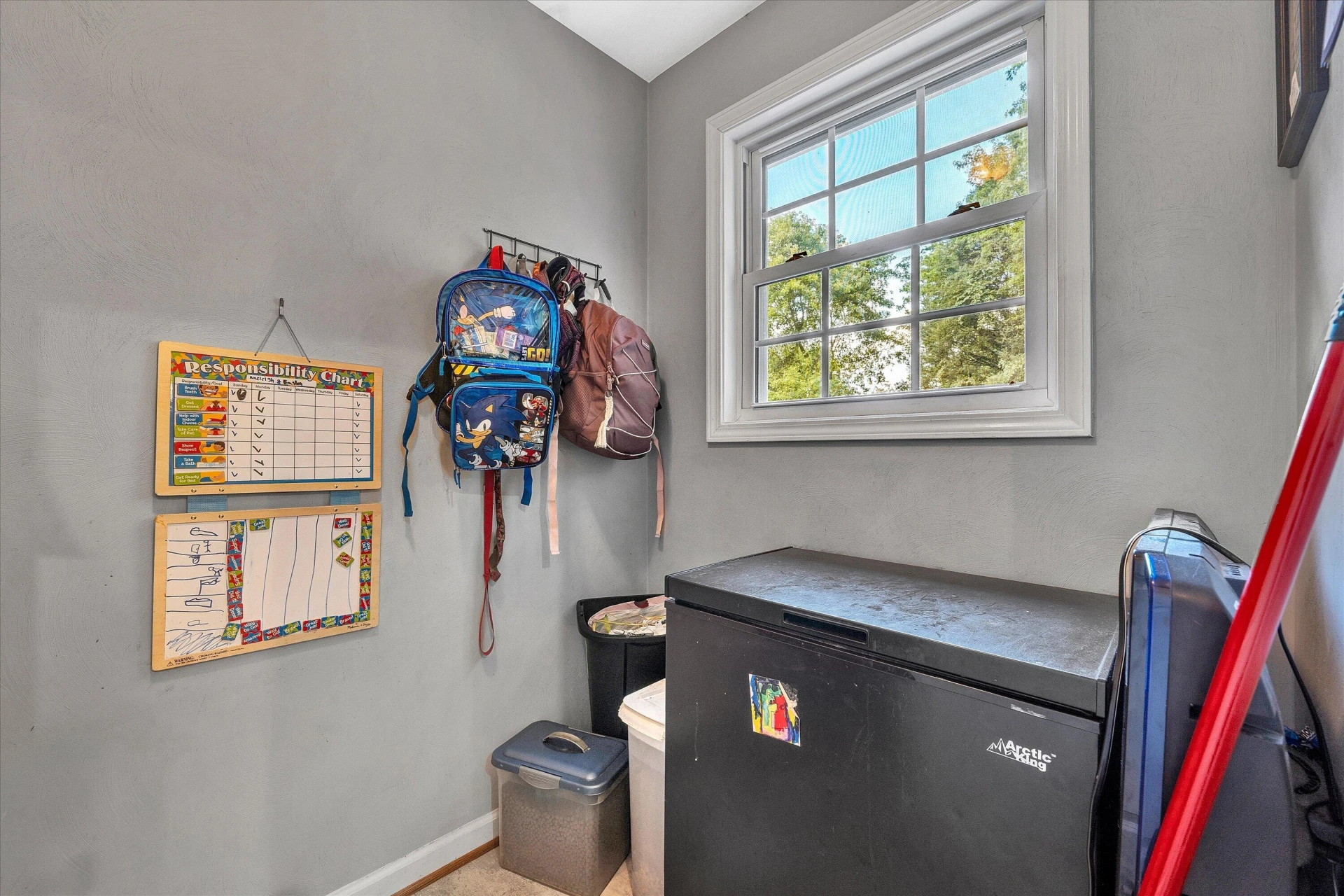 1647 Millbrook ST - Photo 13