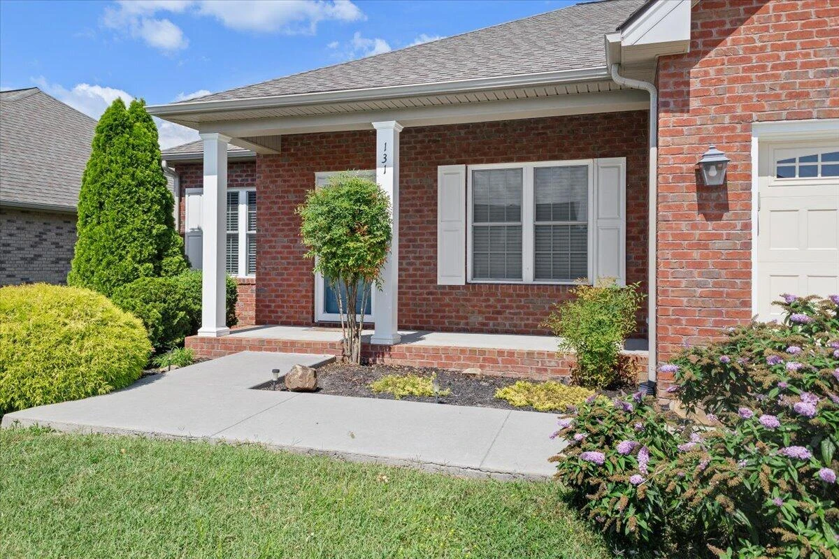 131 North Oaks DR - Photo 3