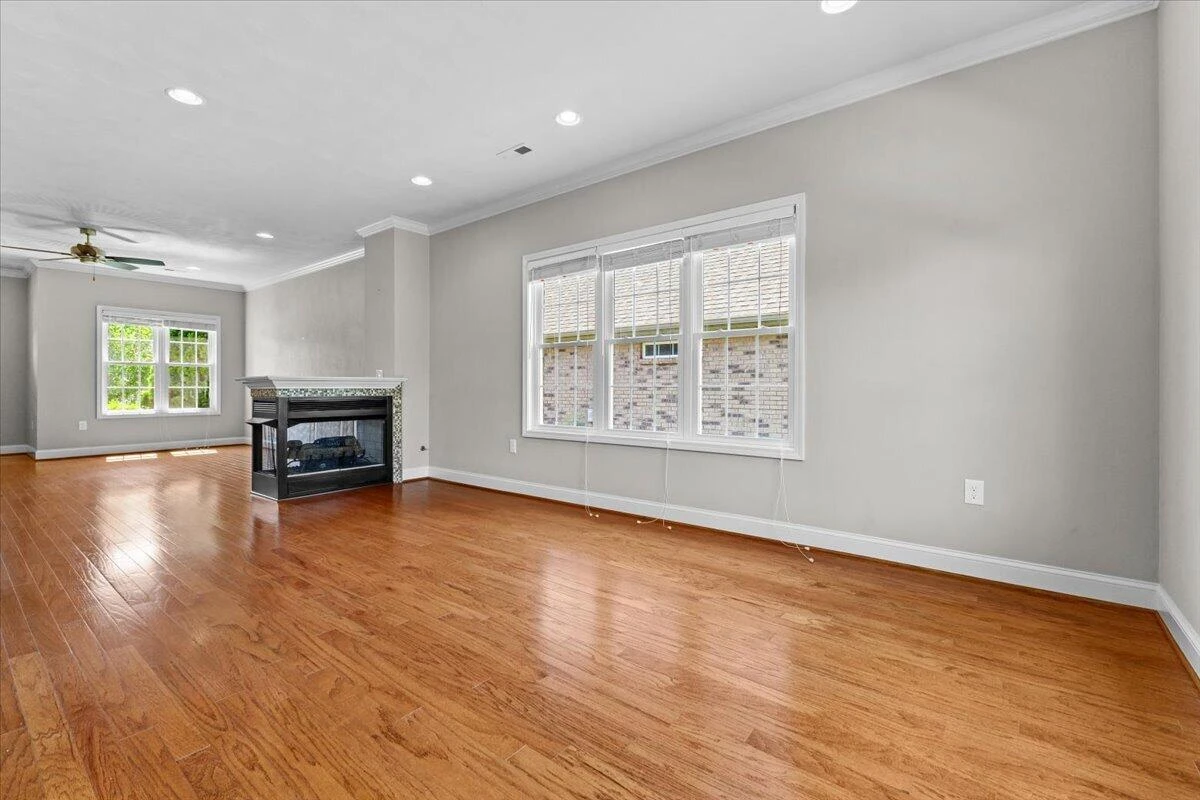 131 North Oaks DR - Photo 10