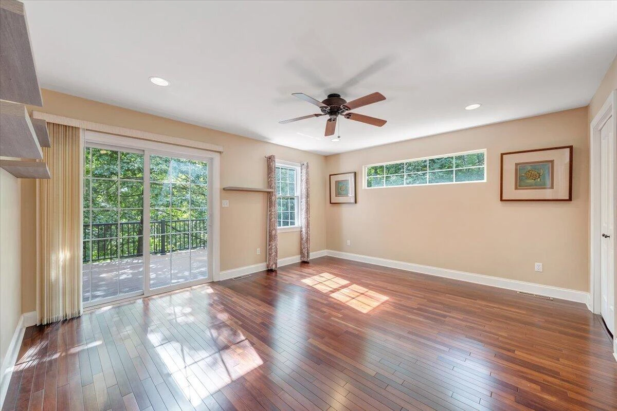 614 Forest Lawn DR - Photo 17