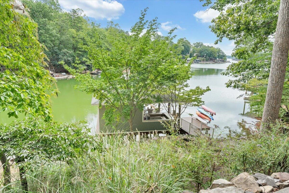 614 Forest Lawn DR - Photo 57