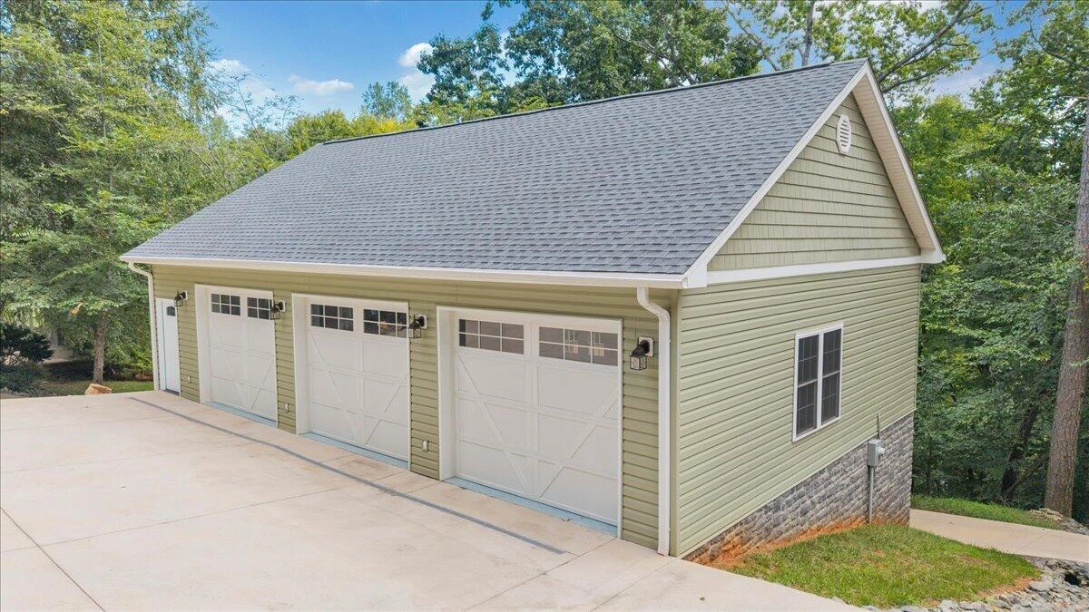 614 Forest Lawn DR - Photo 49