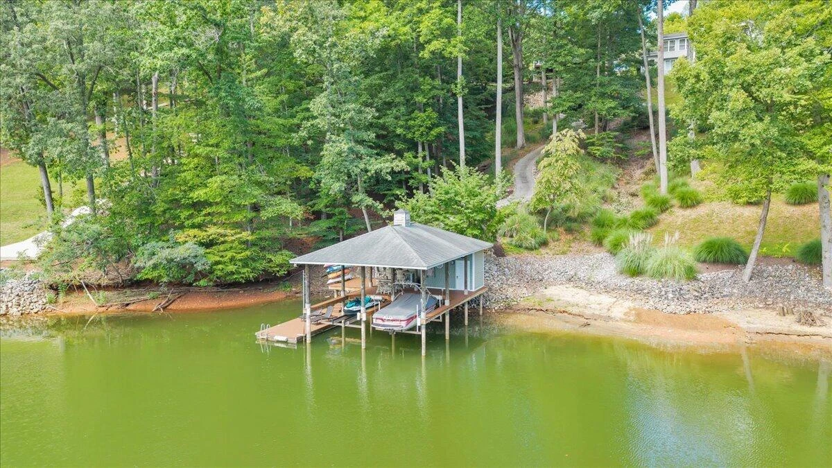 614 Forest Lawn DR - Photo 67