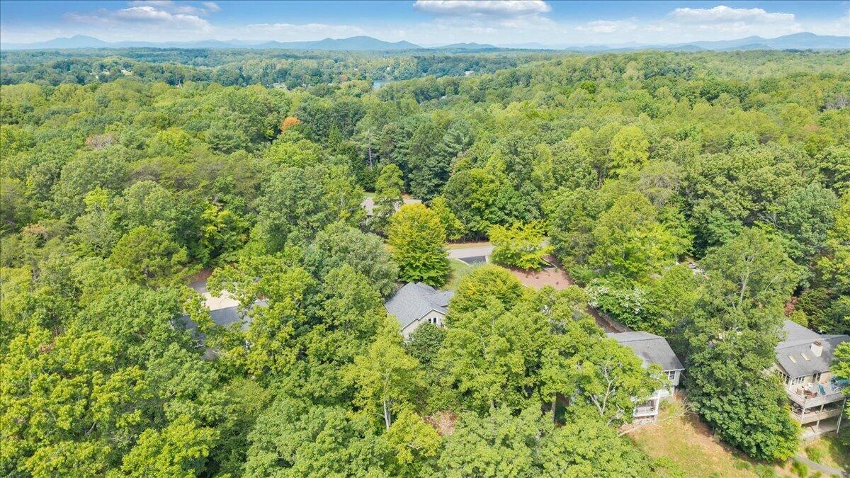 614 Forest Lawn DR - Photo 69