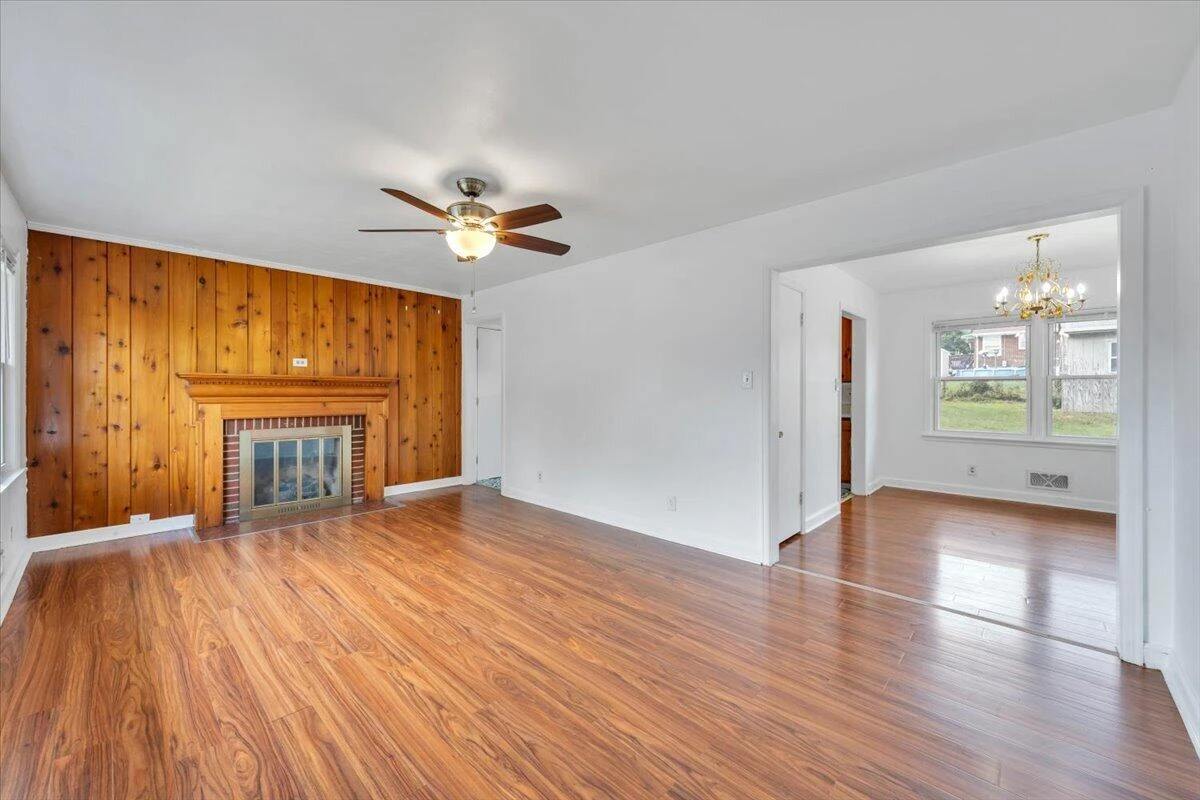 3318 Frontier RD NW - Photo 4