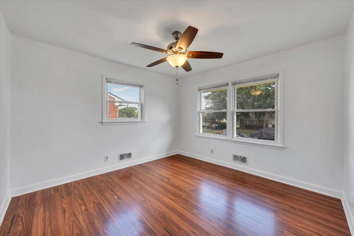 3318 Frontier RD NW - Photo 16