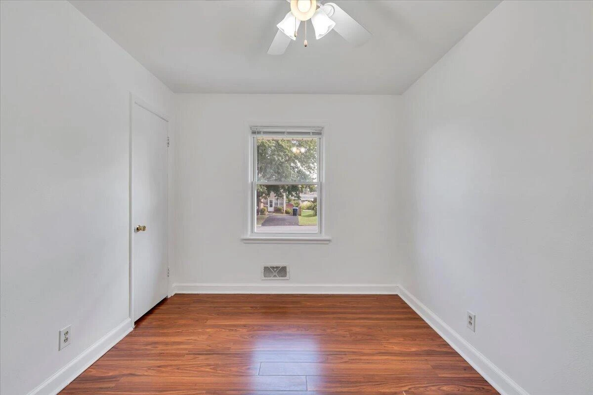 3318 Frontier RD NW - Photo 18