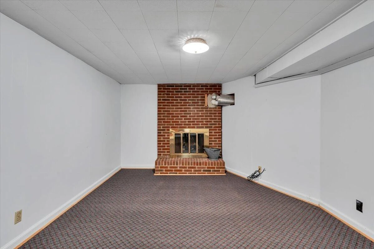 3318 Frontier RD NW - Photo 22