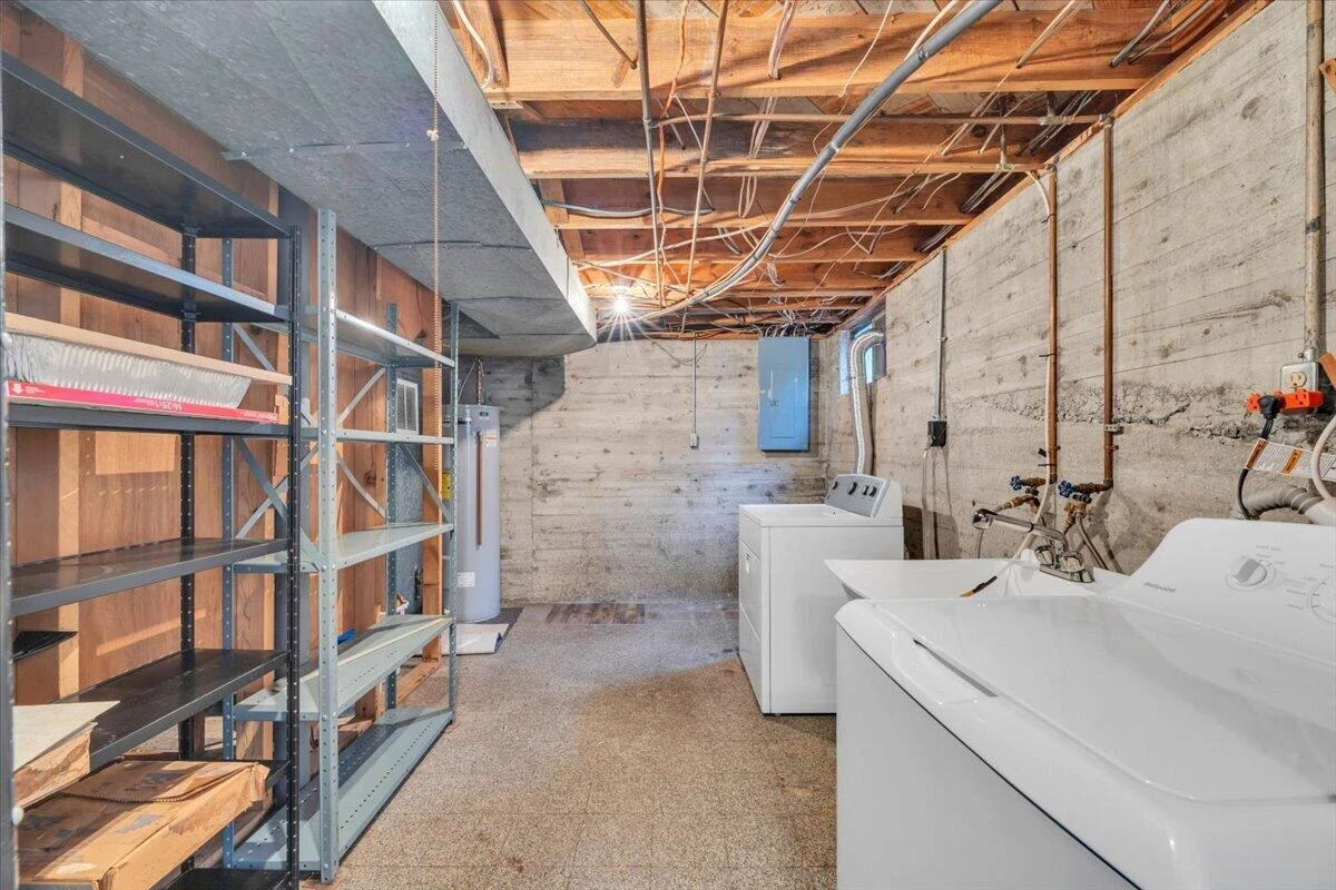 3318 Frontier RD NW - Photo 30