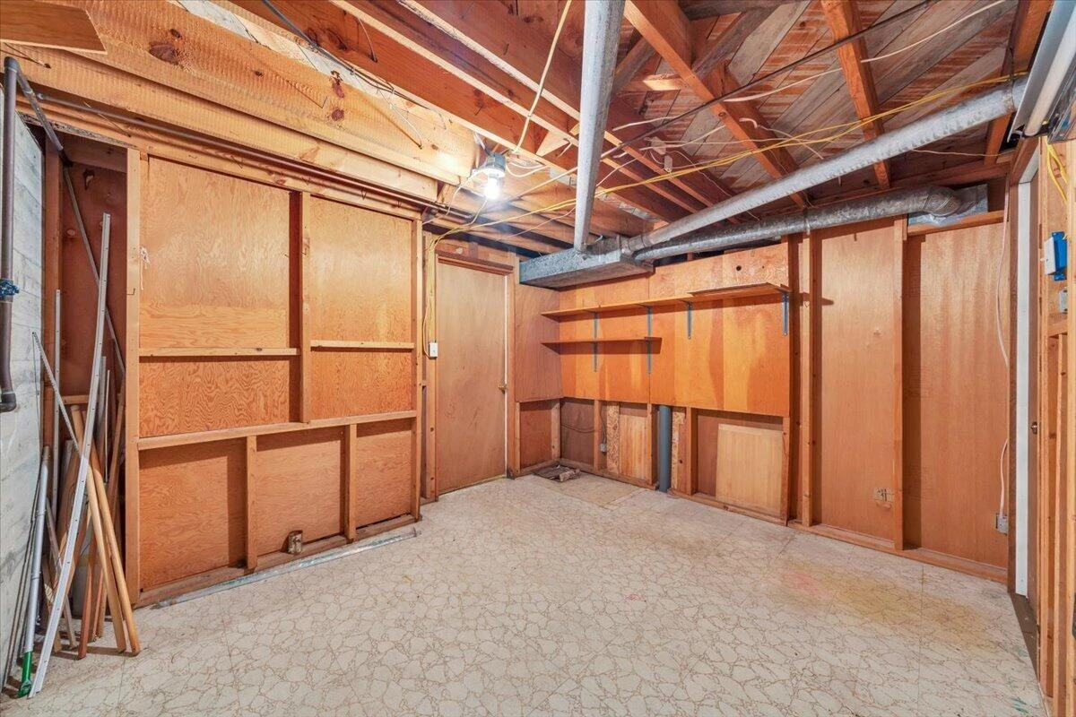 3318 Frontier RD NW - Photo 32
