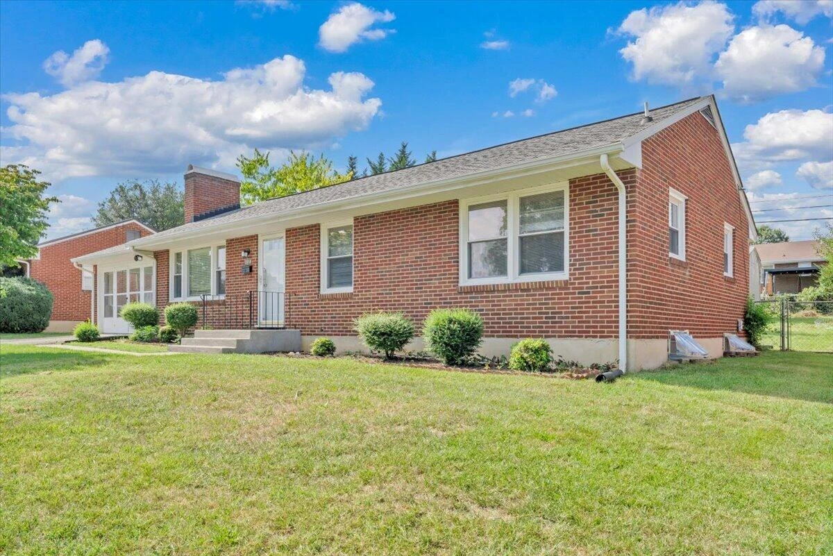 3318 Frontier RD NW - Photo 42