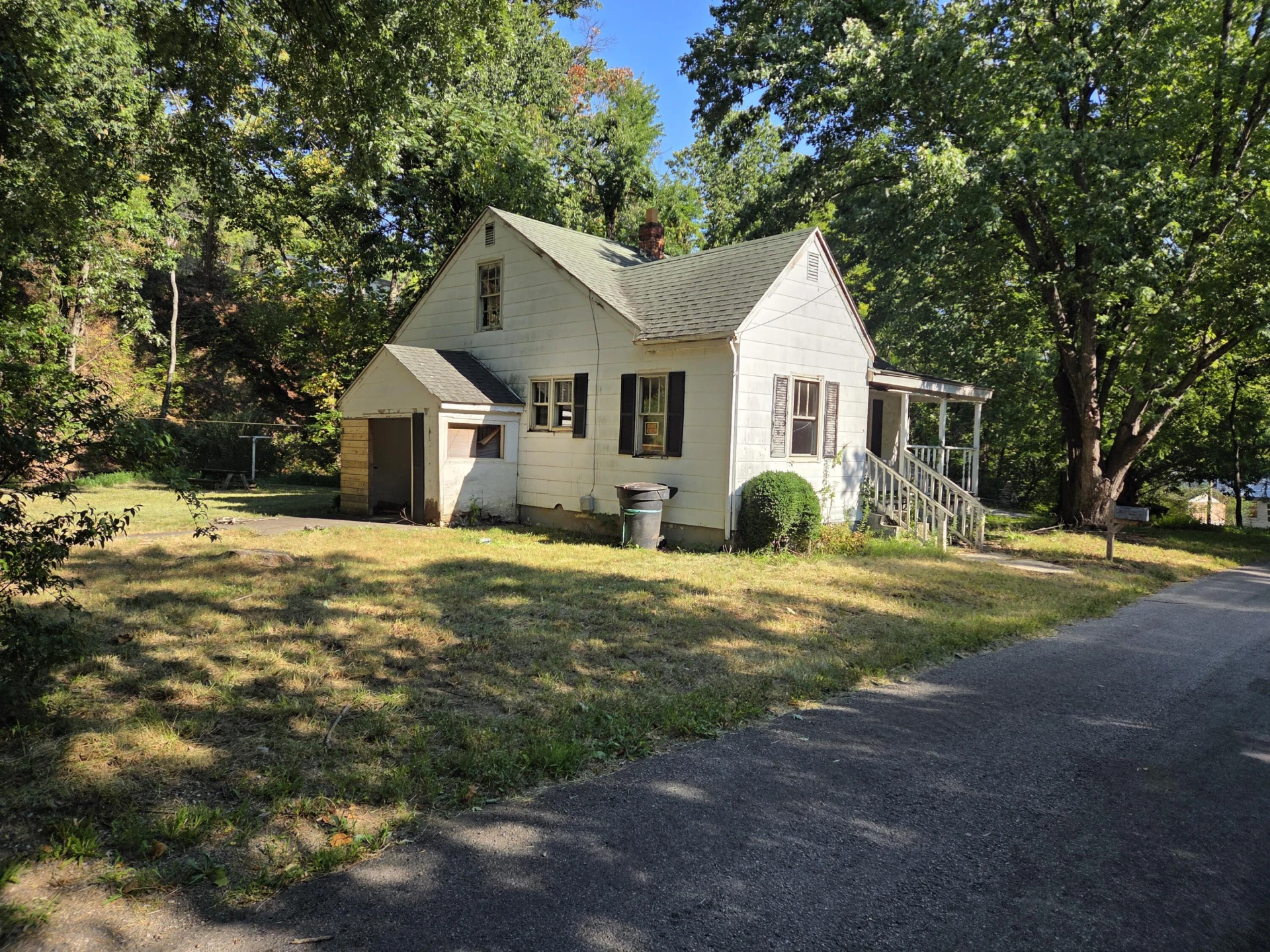 3107 Powell DR - Photo 2