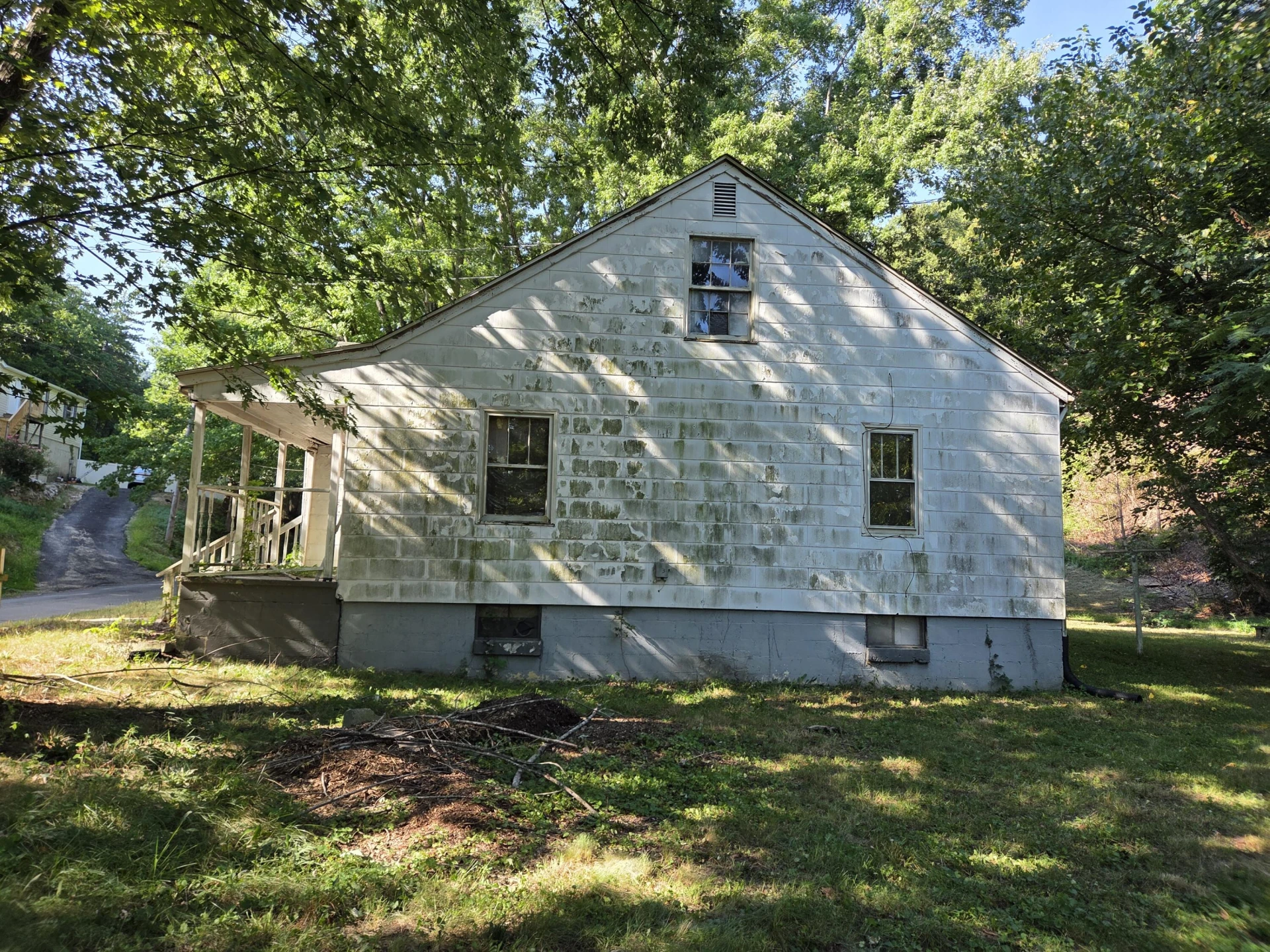 3107 Powell DR - Photo 4