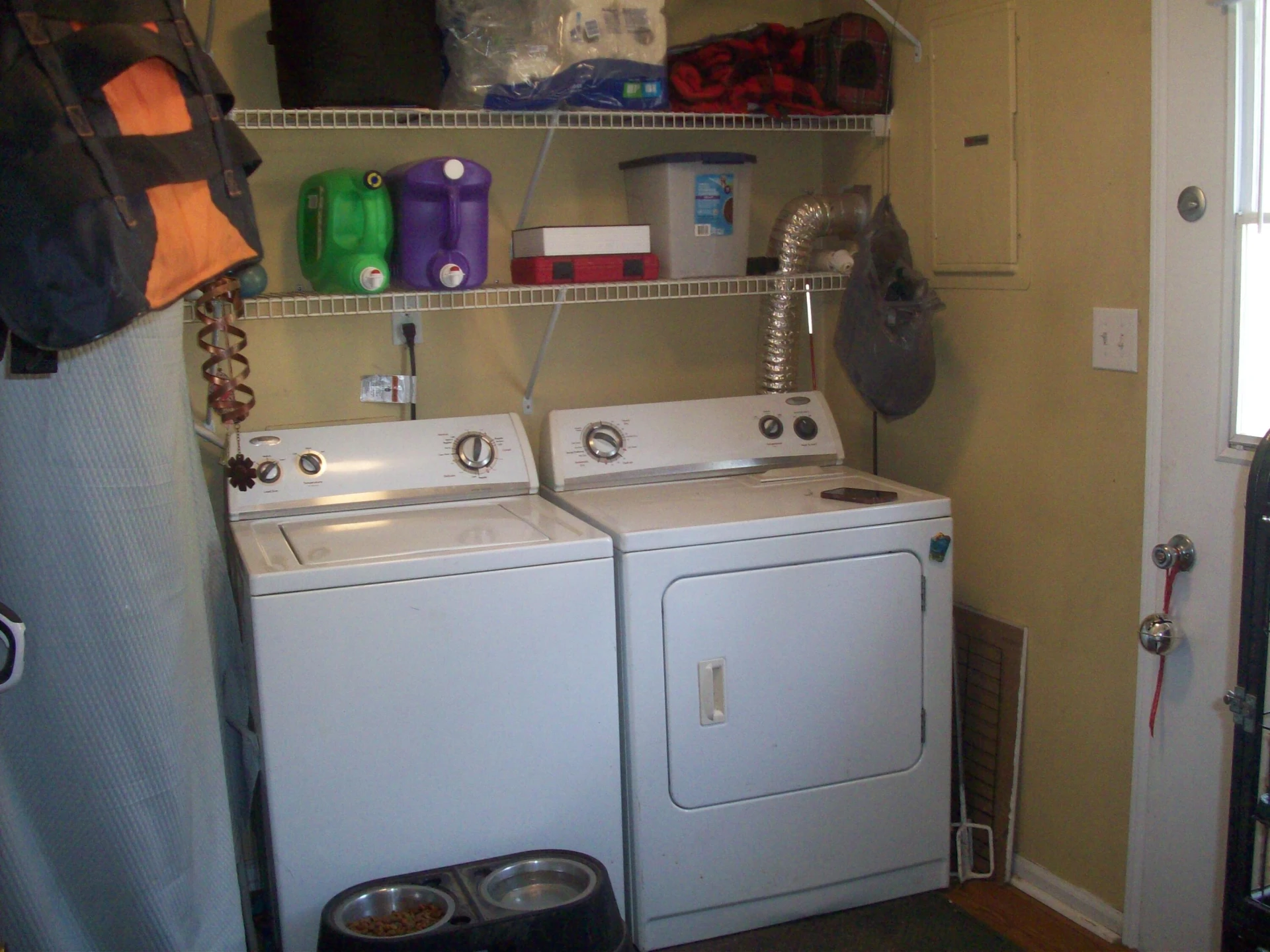 8211 Wood Haven RD - Photo 12