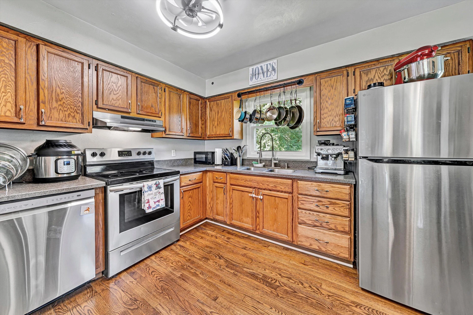 10380 Ivy Ridge RD - Photo 6