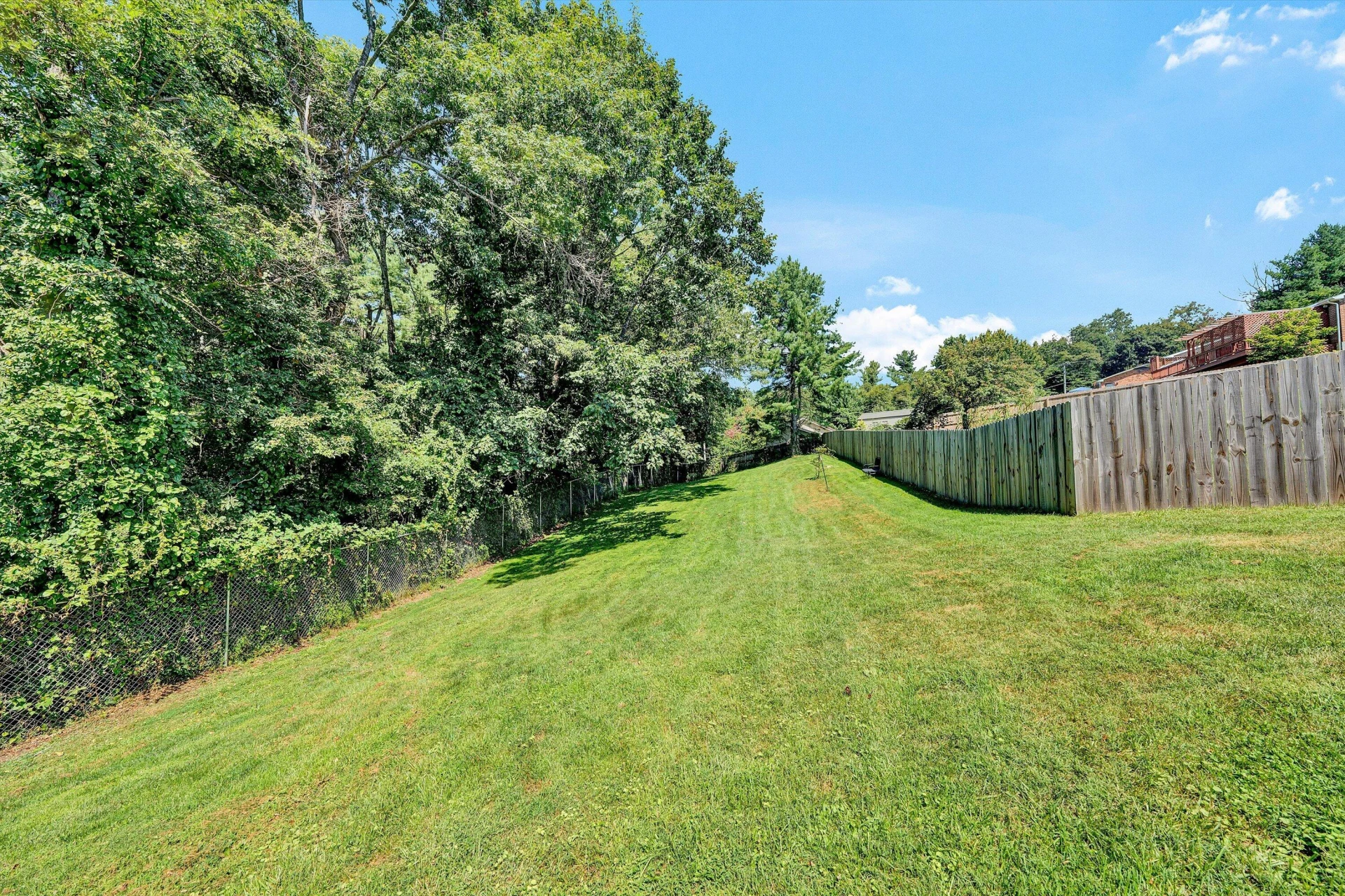 10380 Ivy Ridge RD - Photo 21