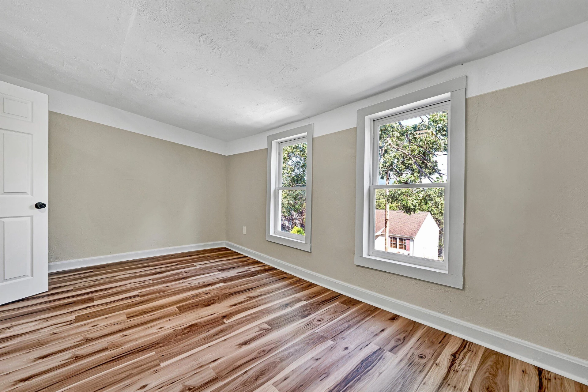 1936 Willis ST - Photo 26