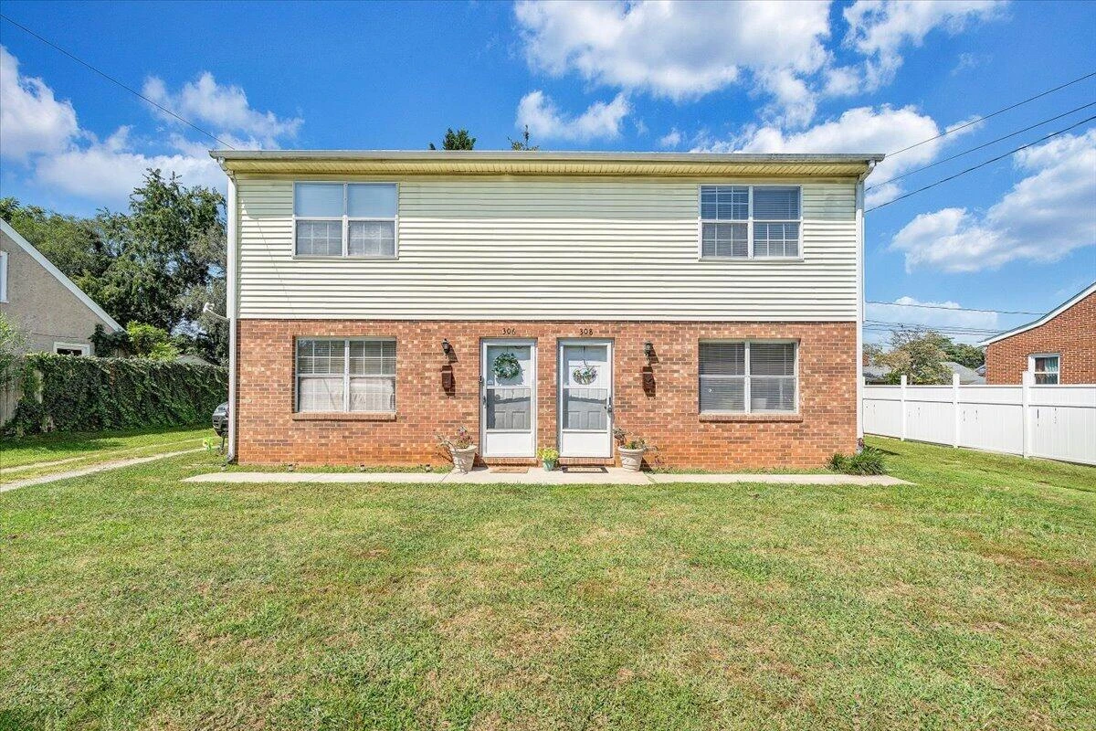 306 & 308 Troy AVE NE - Photo 21