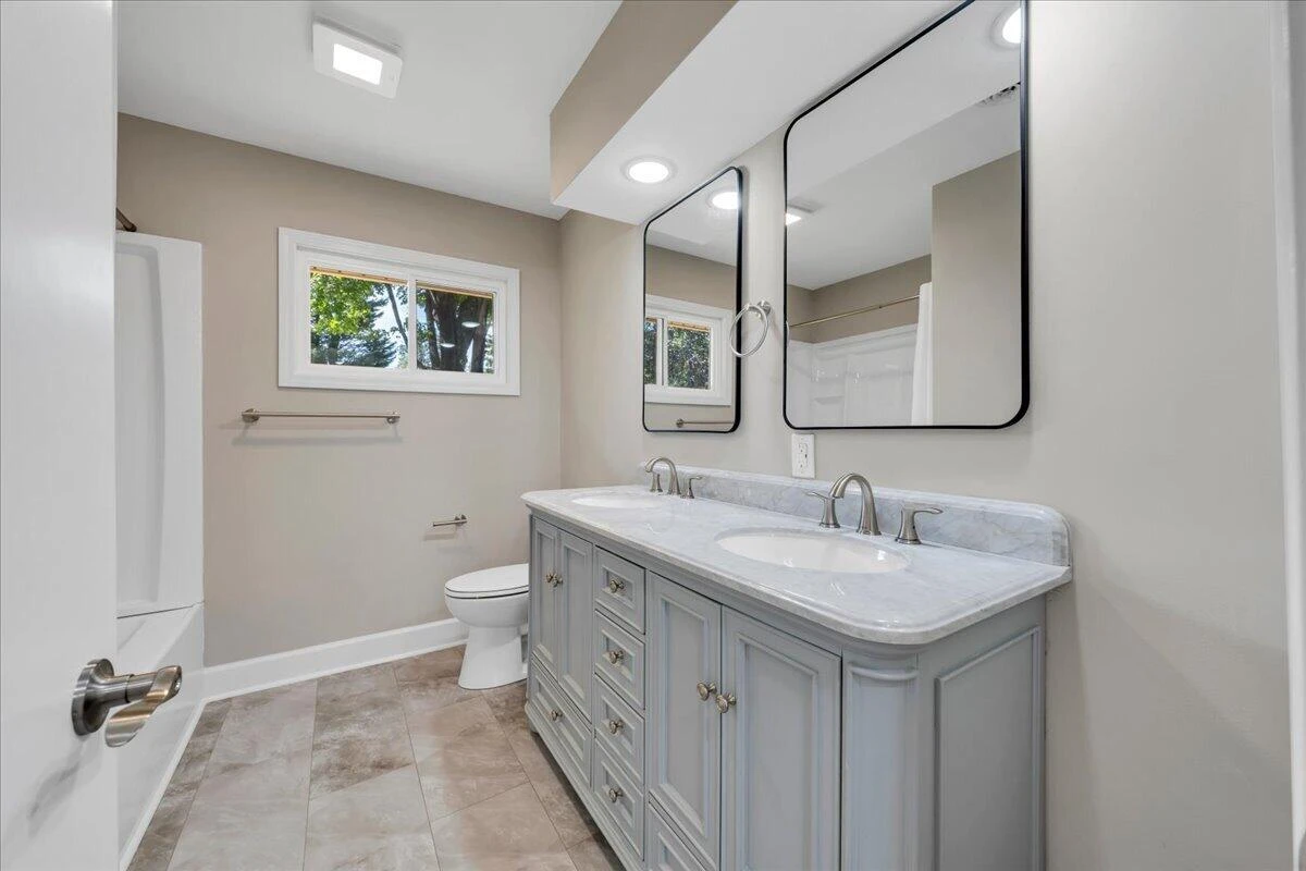 2519 Winifred DR SW - Photo 26