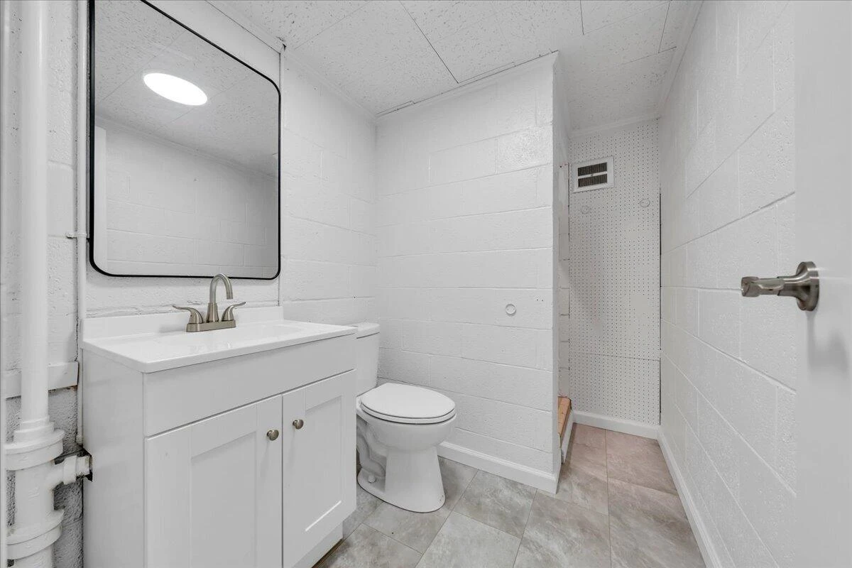 2519 Winifred DR SW - Photo 38