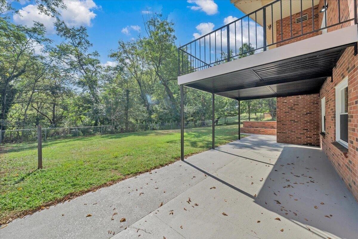 2519 Winifred DR SW - Photo 42