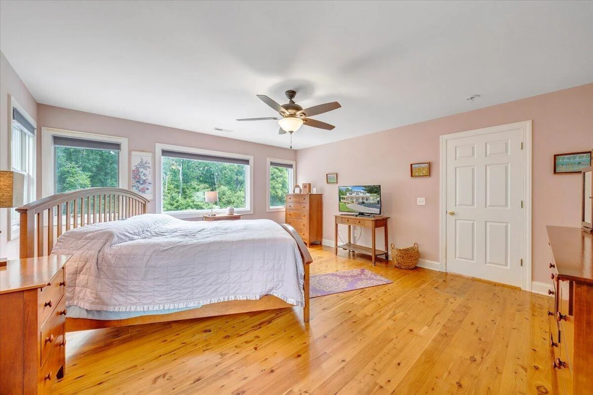 207 Shedd LN - Photo 25