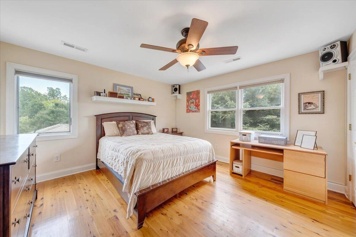 207 Shedd LN - Photo 30
