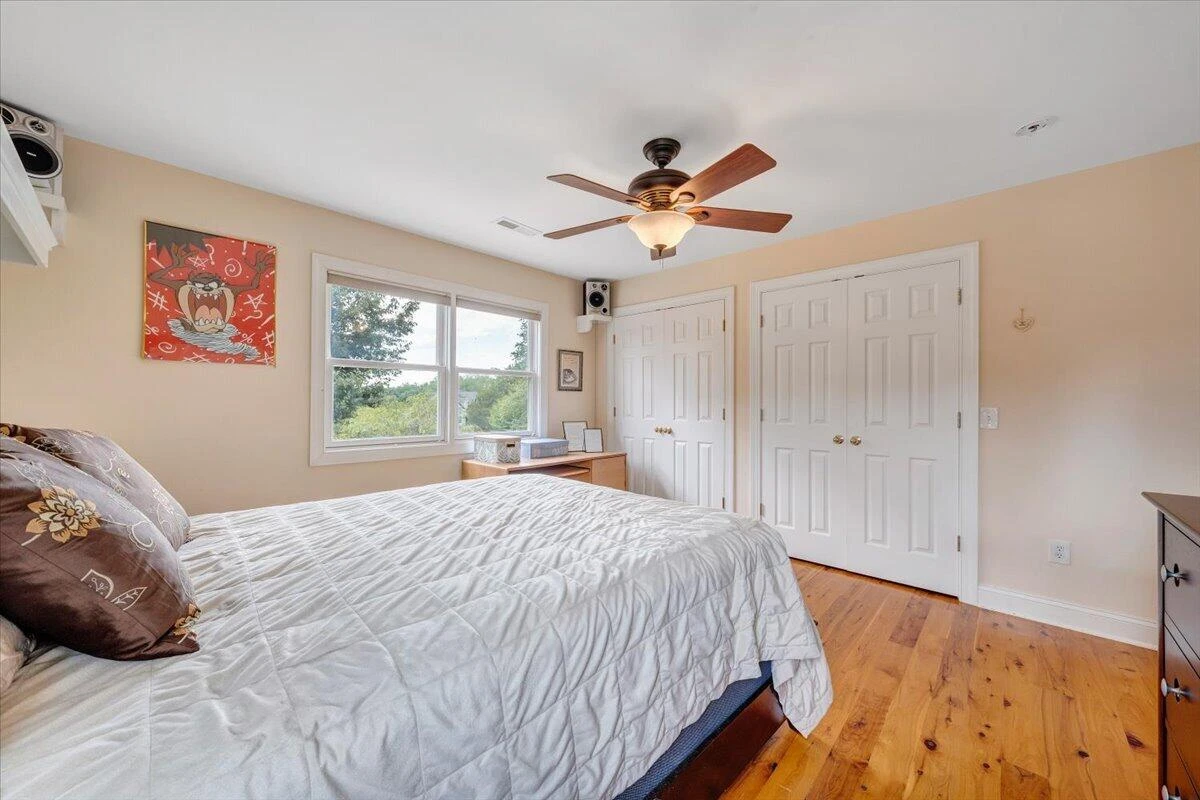 207 Shedd LN - Photo 31