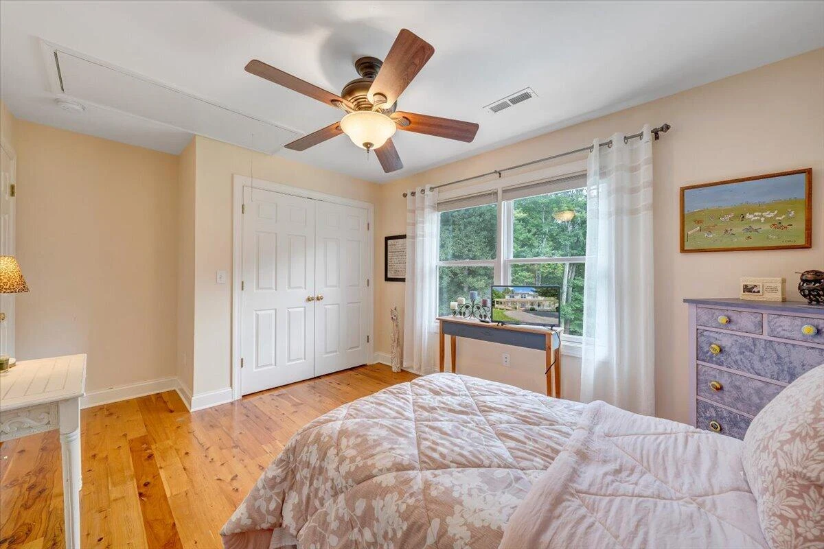 207 Shedd LN - Photo 34