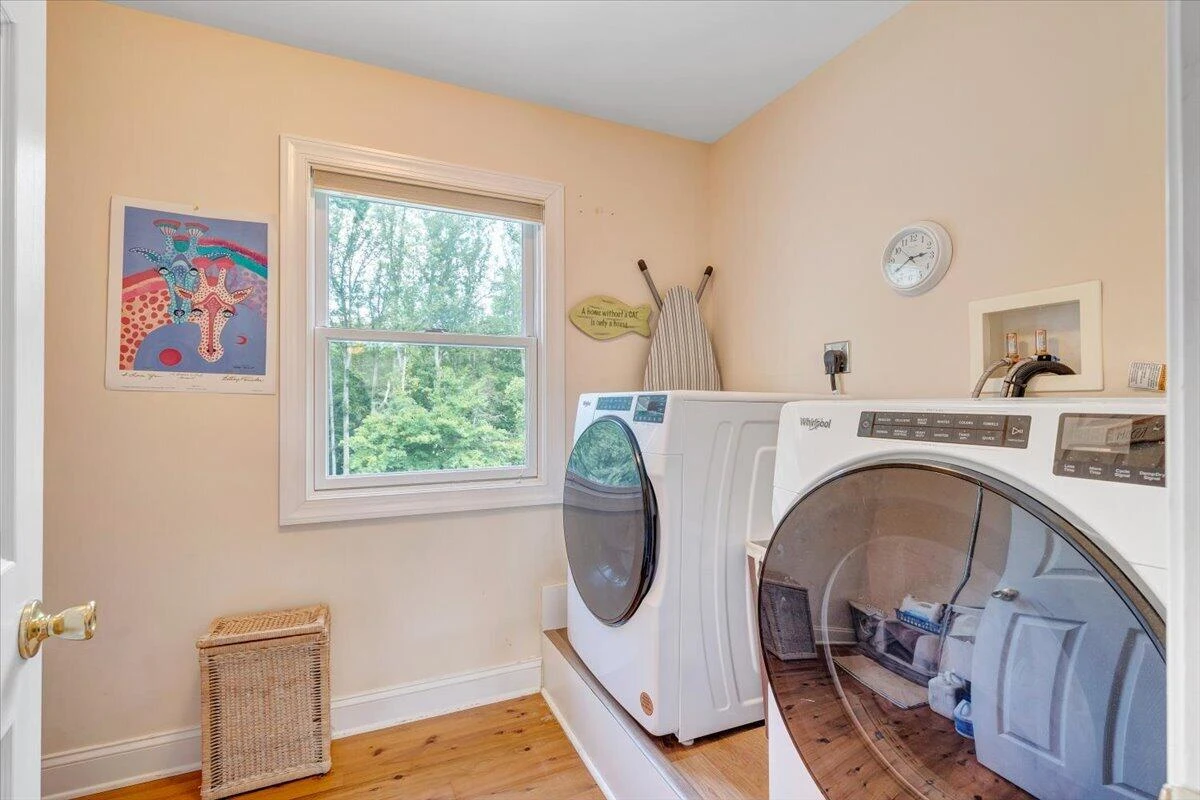 207 Shedd LN - Photo 35