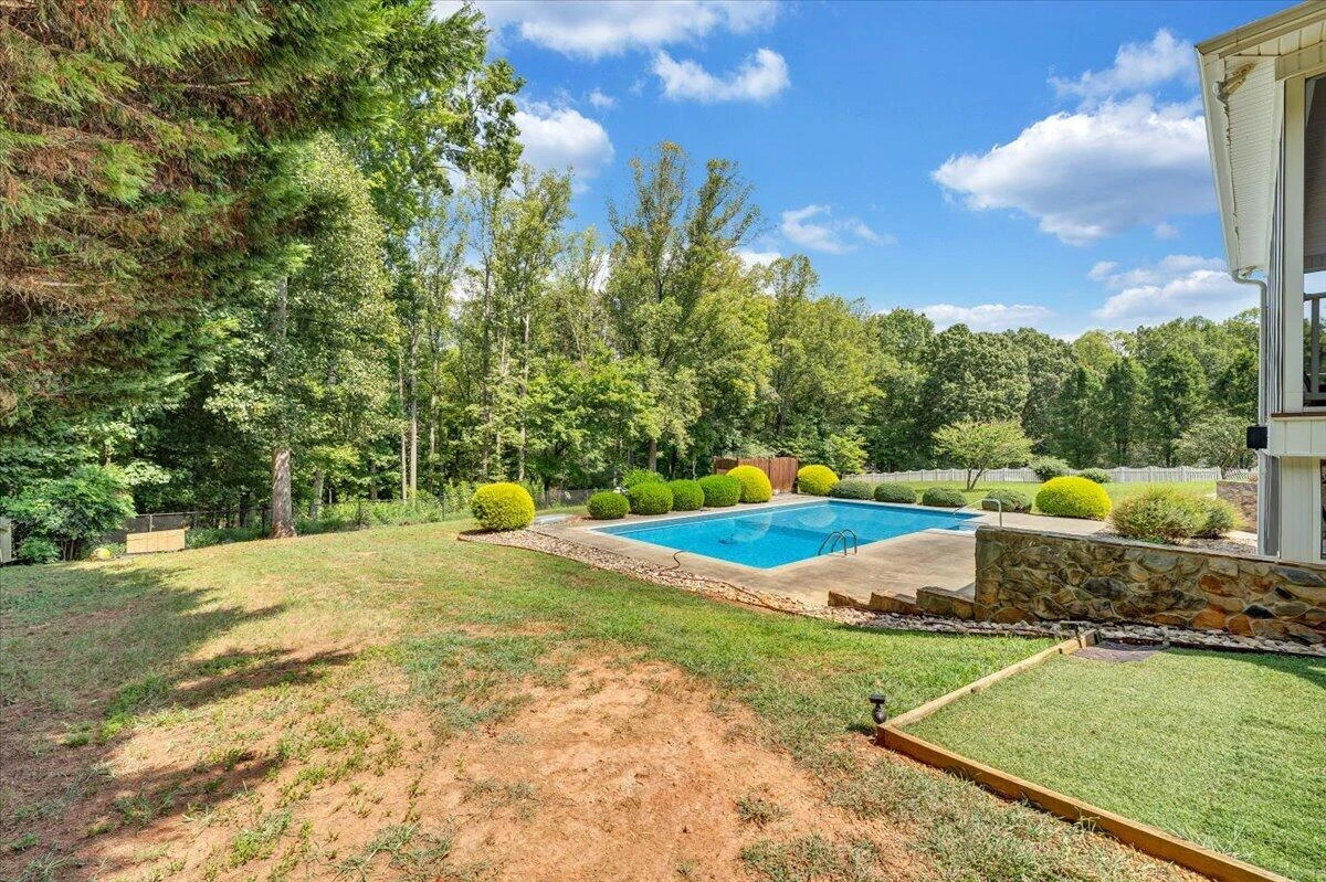 207 Shedd LN - Photo 49