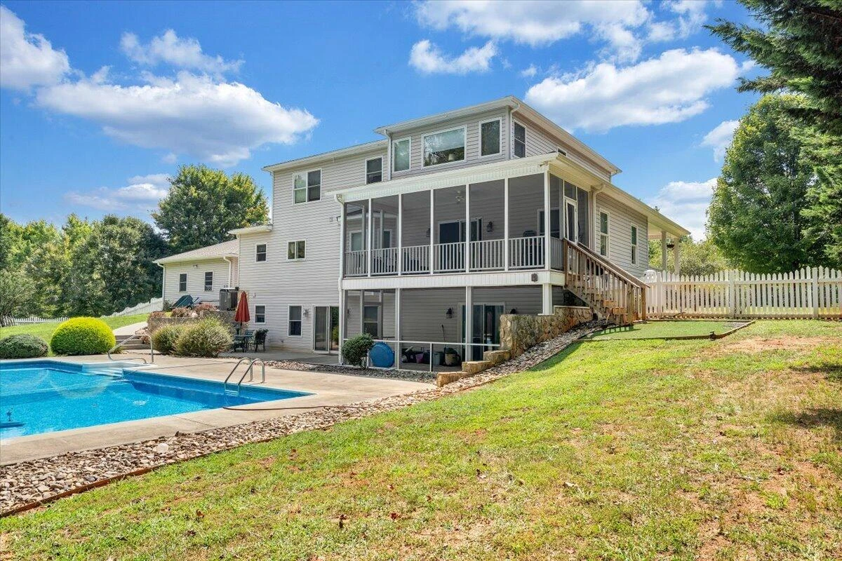 207 Shedd LN - Photo 54