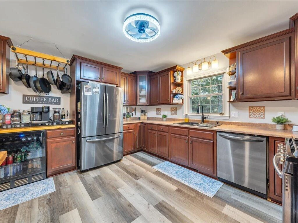 13 Nottingham LN - Photo 21
