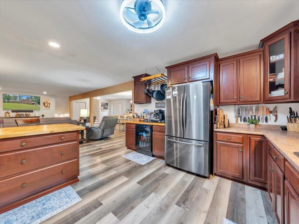 13 Nottingham LN - Photo 24