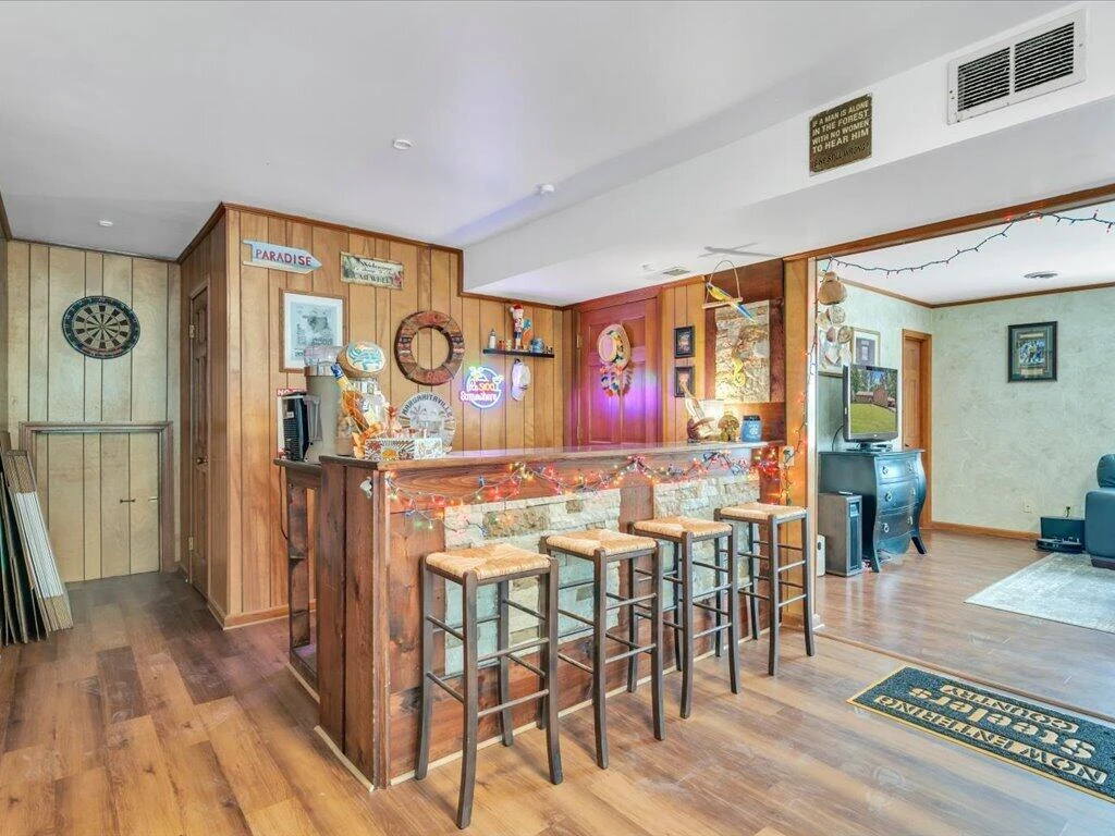 13 Nottingham LN - Photo 49