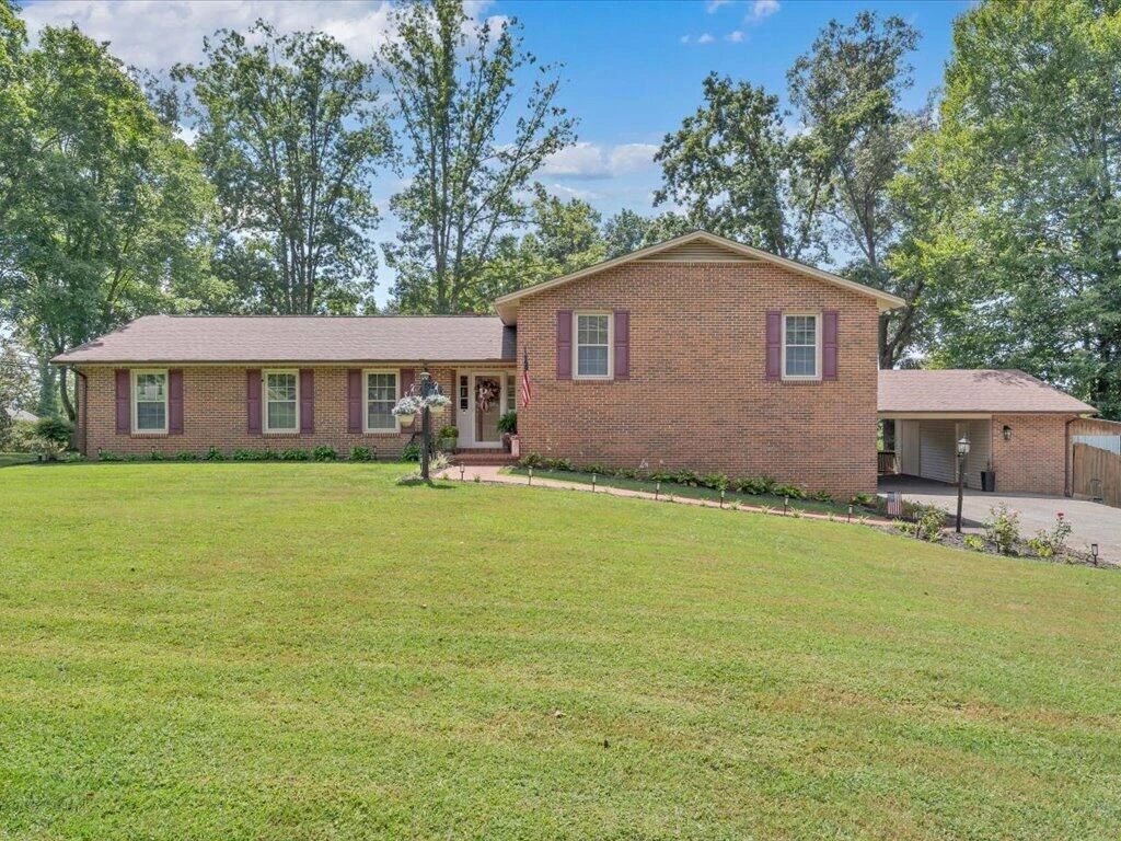 13 Nottingham LN - Photo 69